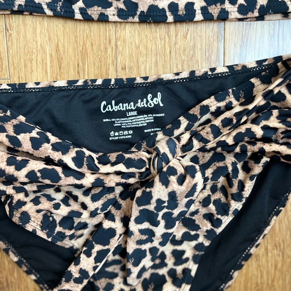 Cabana del sol women’s cheetah/leopard high waisted tie front bikini size Large - Picture 3 of 5